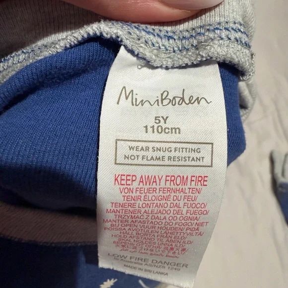 PLAY Mini Boden Blue Glow-in-the-Dark Astronaut Pajama Set (5T) - Picture 10 of 12